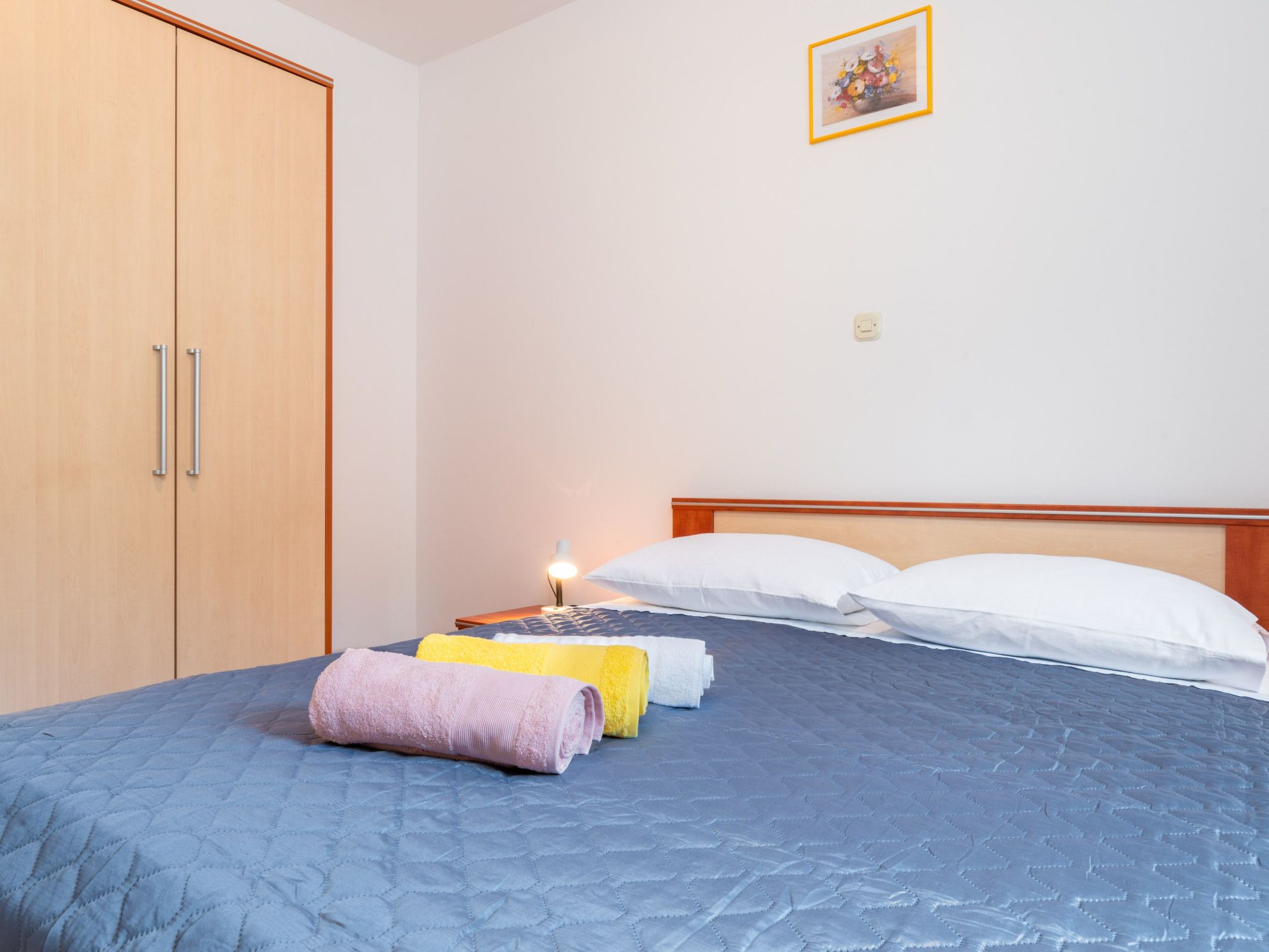 Am Südhang gelegen mit Meerblick-Binnen