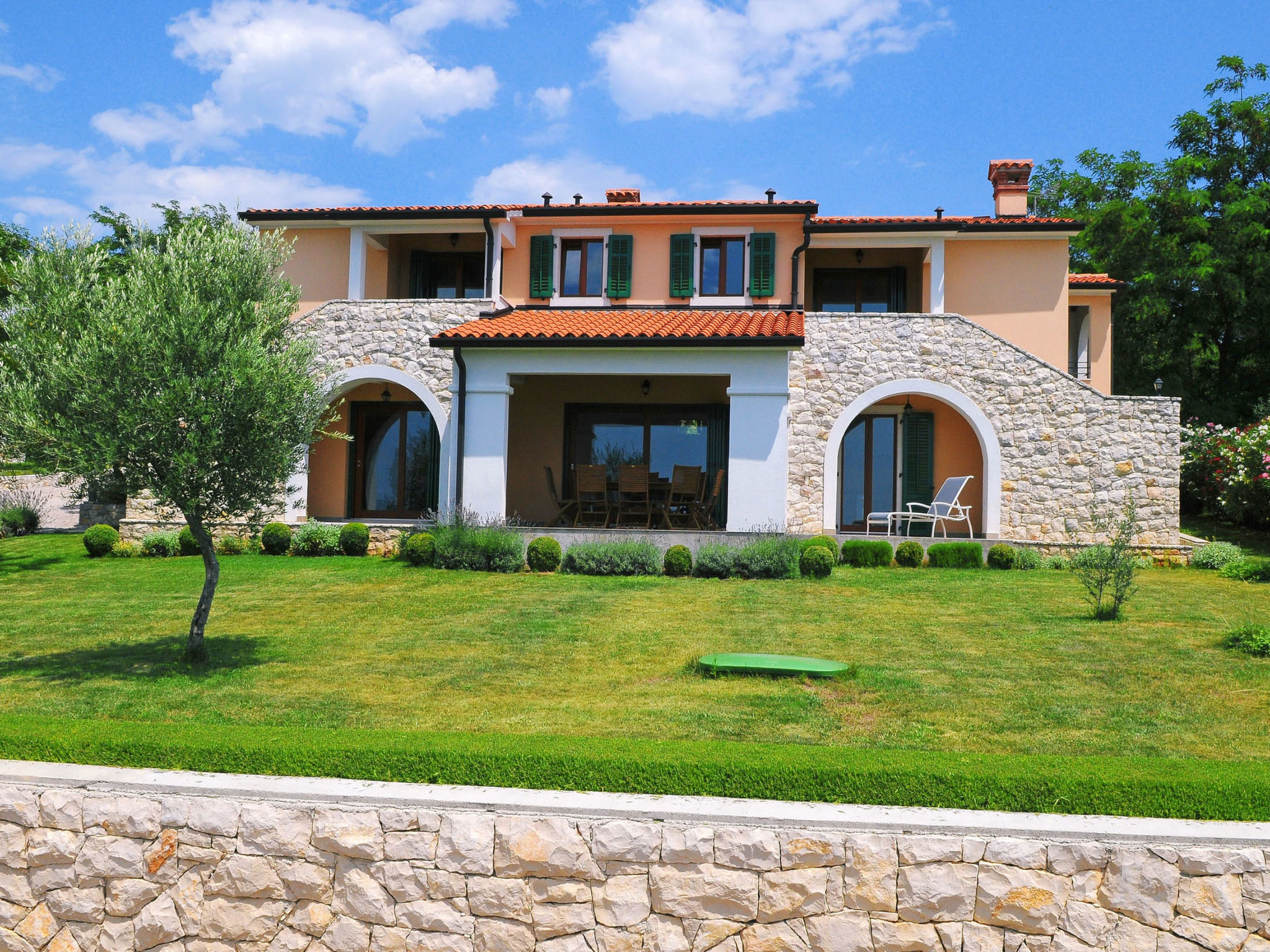 Ferienhaus in Brovinje (Kroatien) und 1 Hund erlaubt