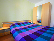 Knusse studio aan zee in Trget – privéstrand op 200 meter - thumbnail 3