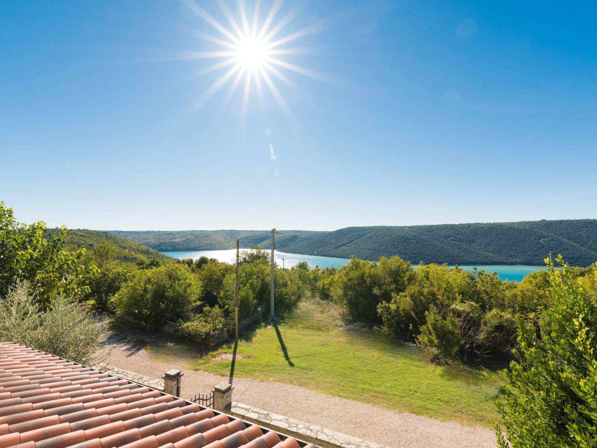 Villa 'Villa Mare' mit privatem Pool-Drinnen