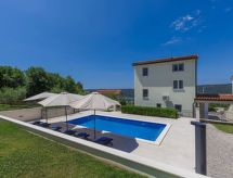 Villa Camellia: Moderne Vrijstaande Villa met Privézwembad nabij Zee in Trget - thumbnail 4
