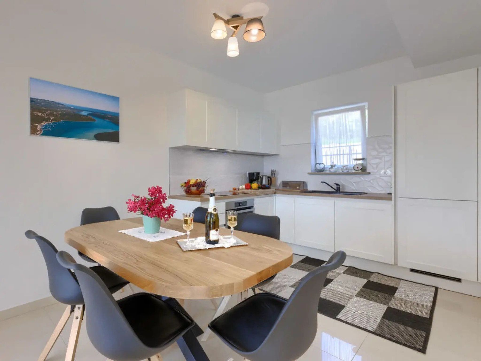 Schöne Villa Camellia mit privatem Pool-Drinnen