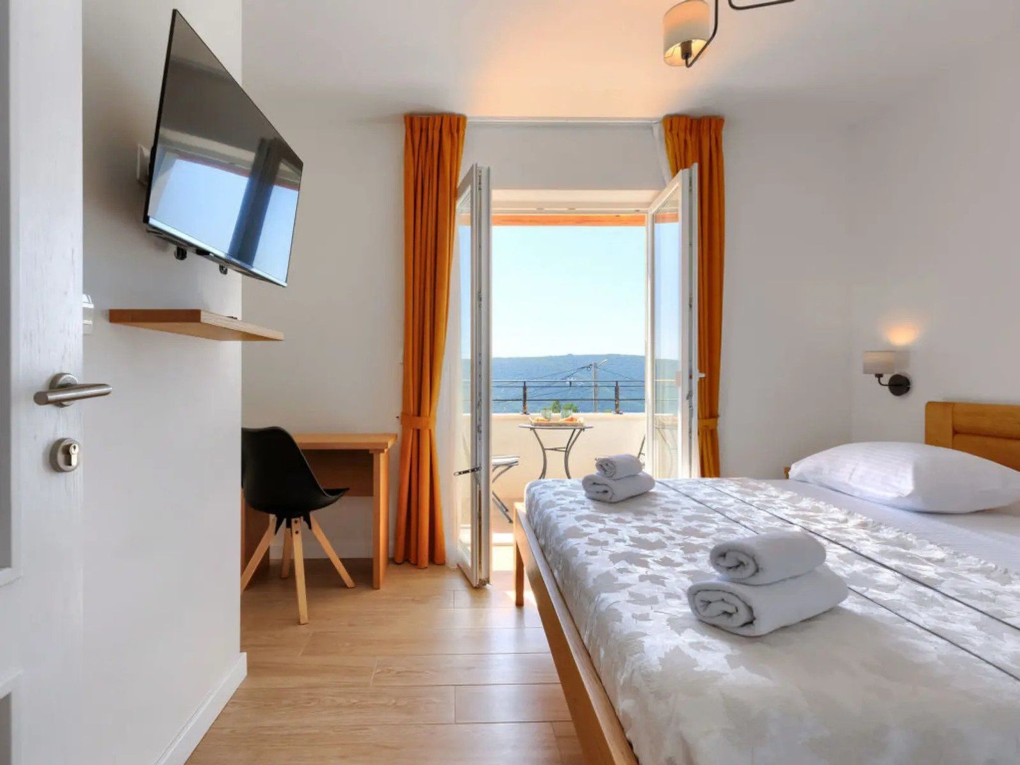 Schöne Villa Camellia mit privatem Pool-Drinnen