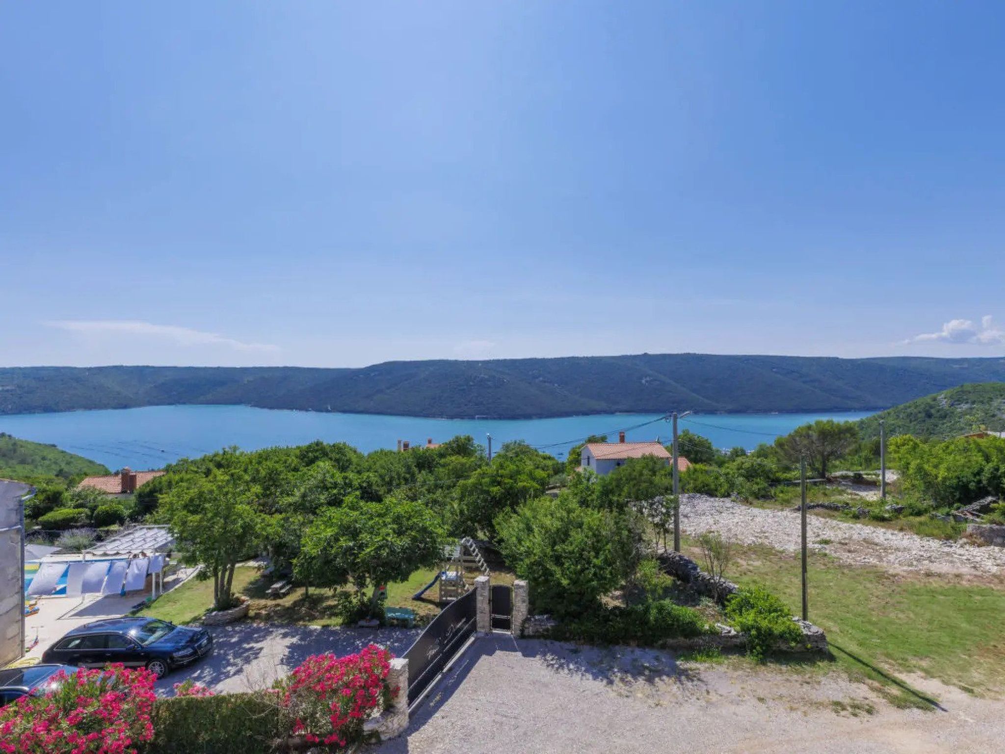 Schöne Villa Camellia mit privatem Pool-Drinnen