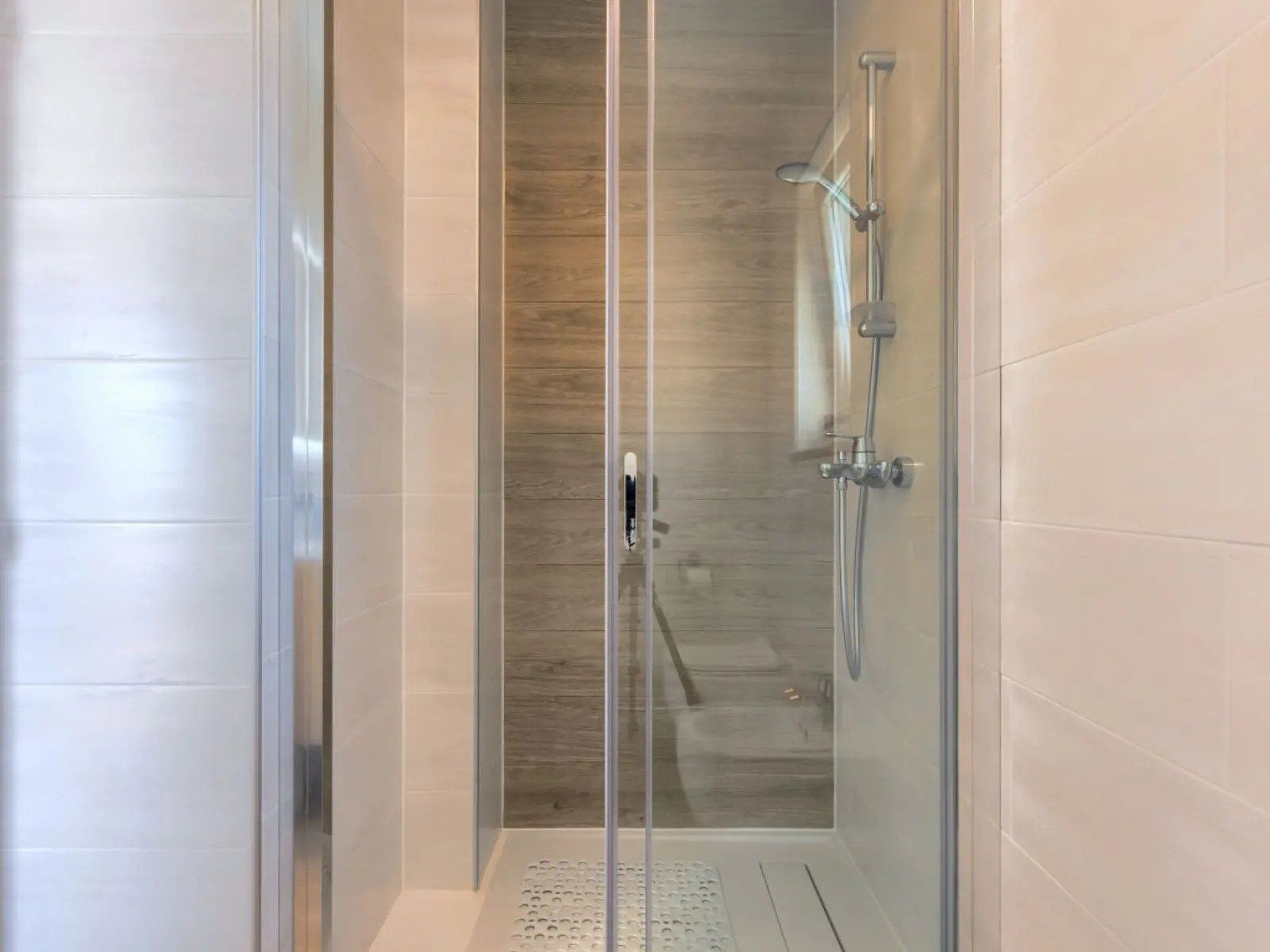 Schöne Villa Camellia mit privatem Pool-Drinnen