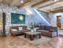 Villa Puntarina: Landelijke villa met privézwembad in groen Istrië - thumbnail 4