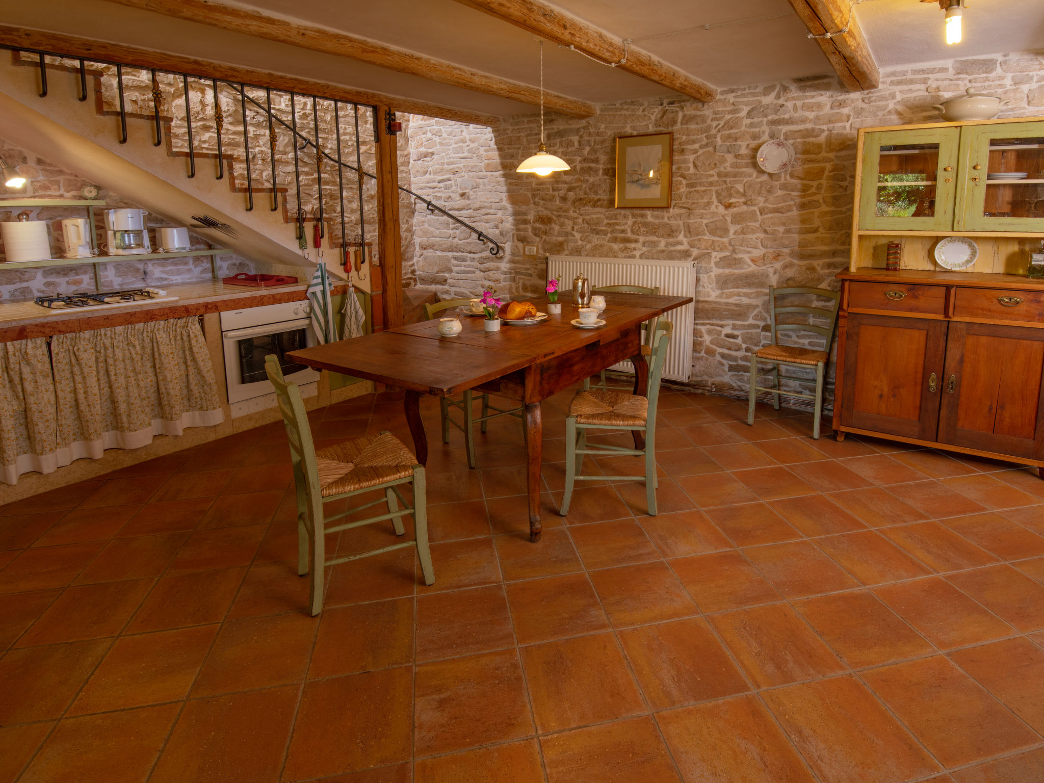 Kitchen / Dining Room