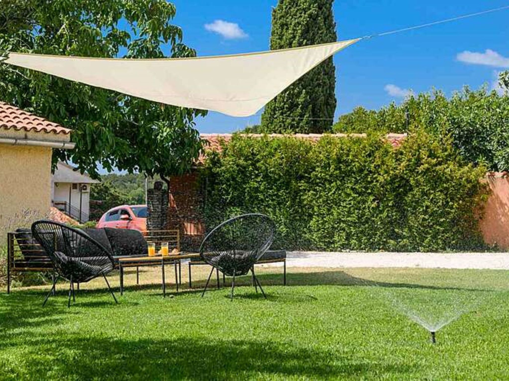 Komfortable, ruhige Erdgeschoss-Ferienwohnung-Drinnen