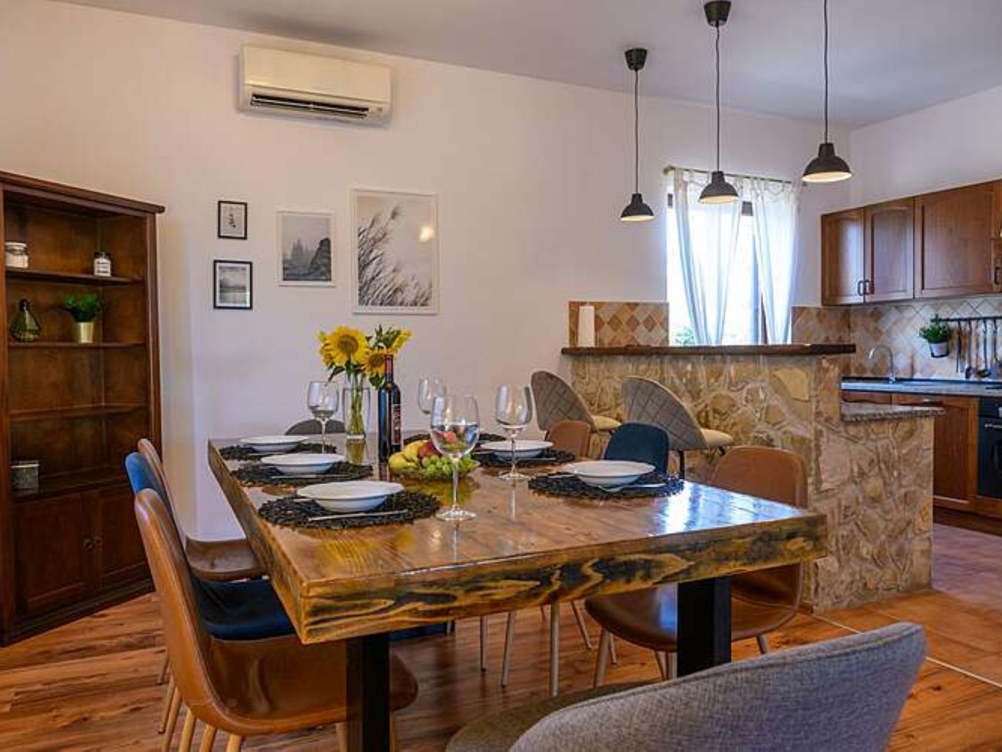 Komfortable, ruhige Erdgeschoss-Ferienwohnung-Drinnen