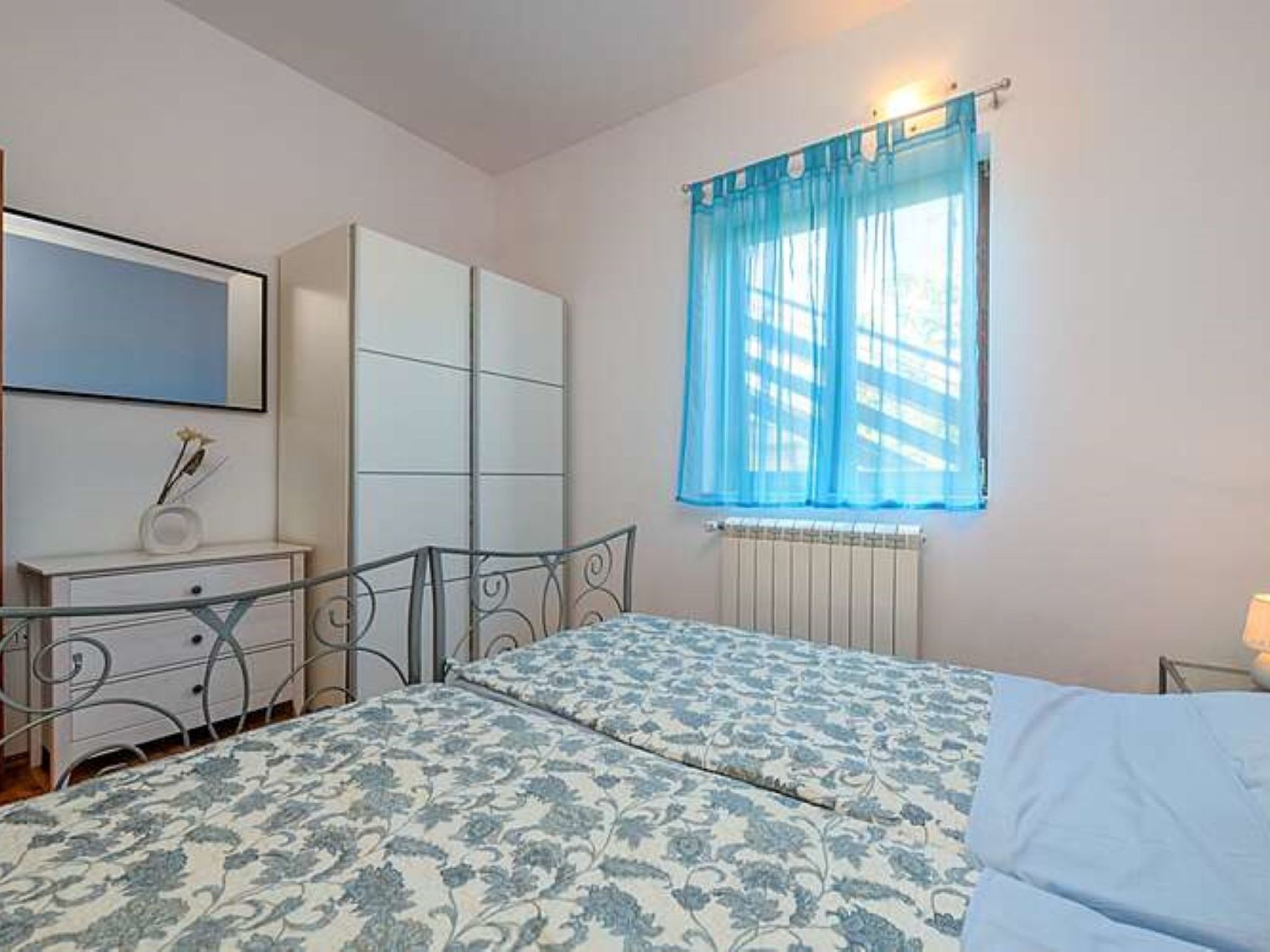 Komfortable, ruhige Erdgeschoss-Ferienwohnung-Drinnen