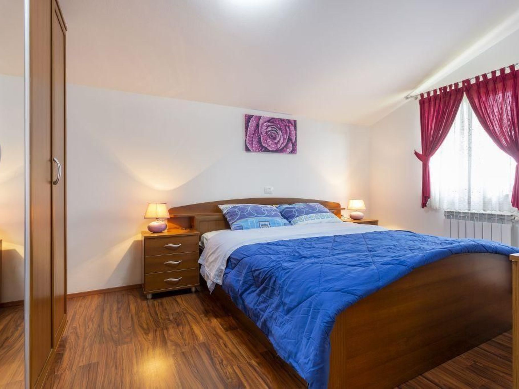 "Villa Mirela" mit Terrasse-Binnen