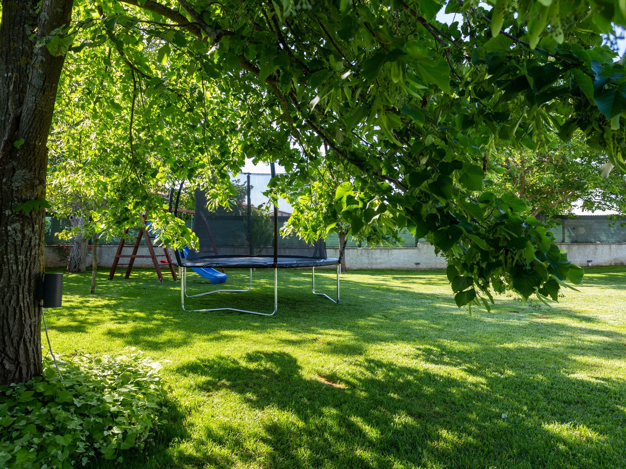 Villa Anavi mit privatem Pool und großem Garten-Binnen