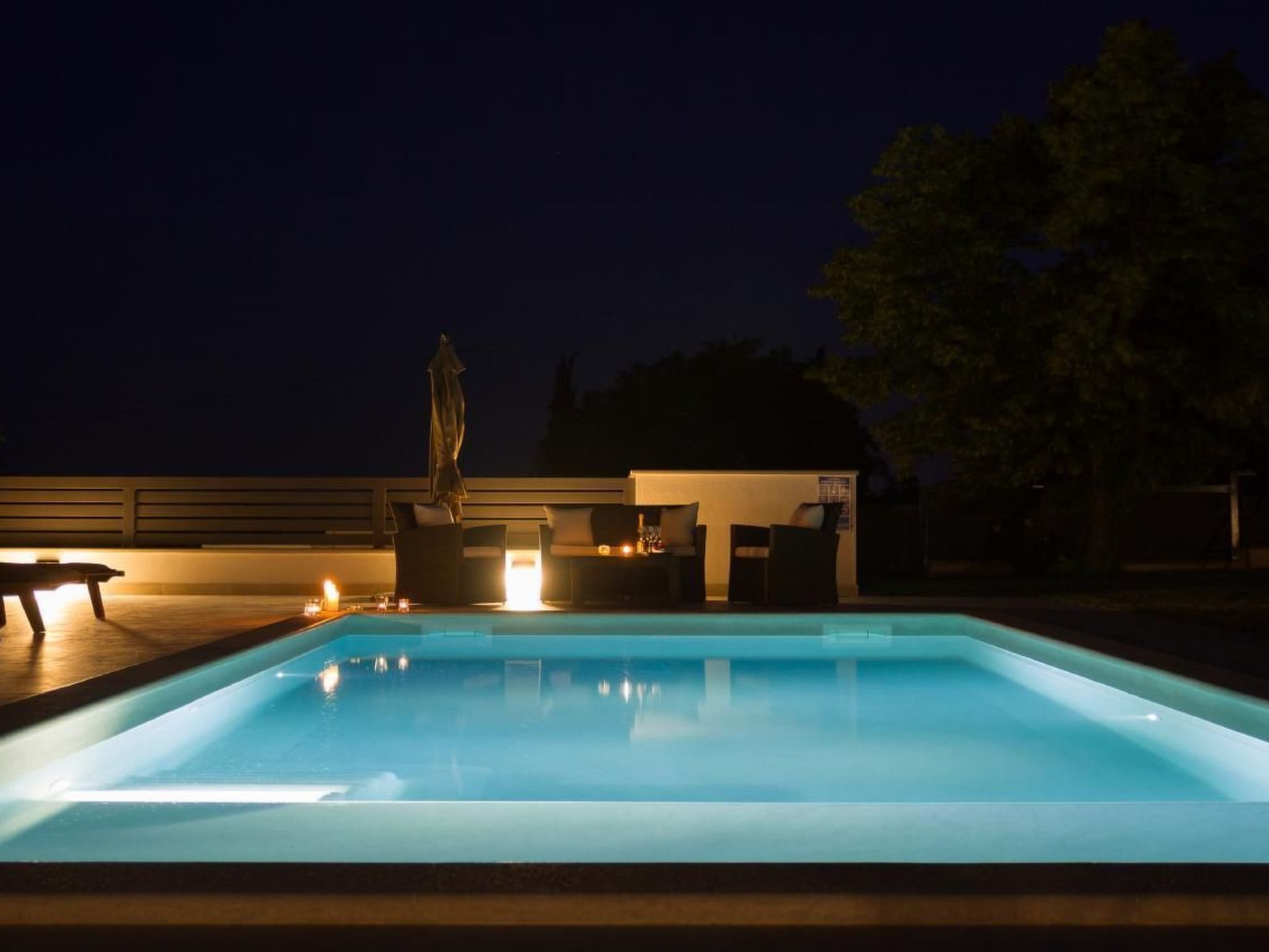 Villa Anavi mit privatem Pool und großem Garten-Binnen