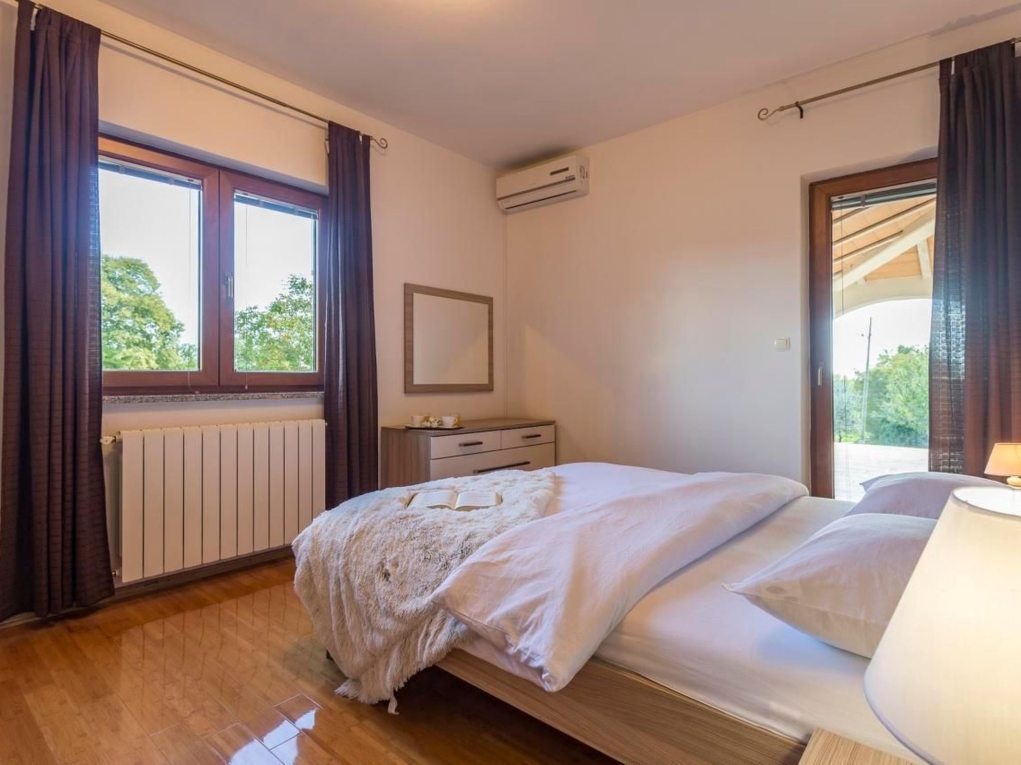 Villa Anavi mit privatem Pool und großem Garten-Binnen