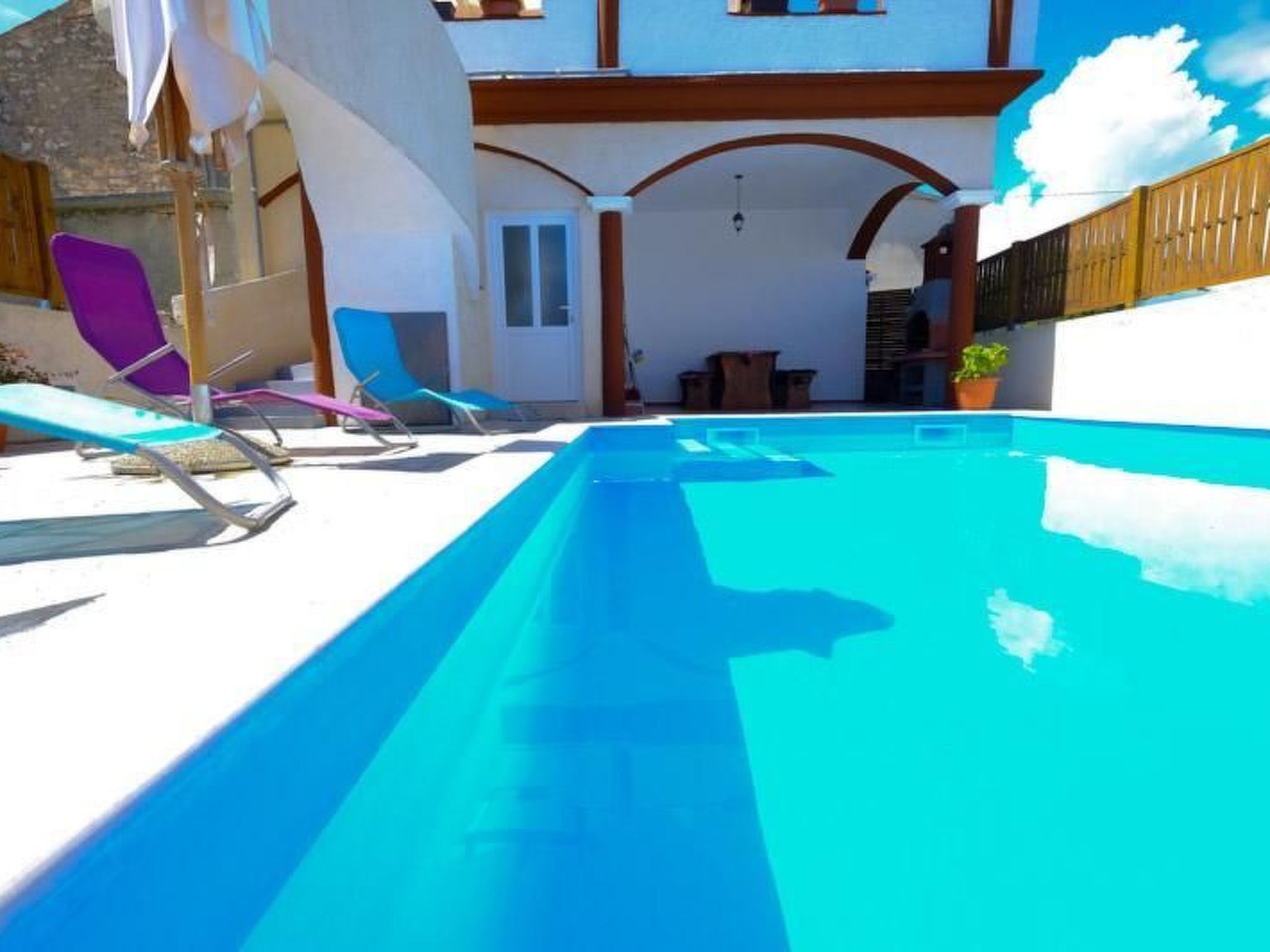 Kuća Paulotta-Image-tags.info