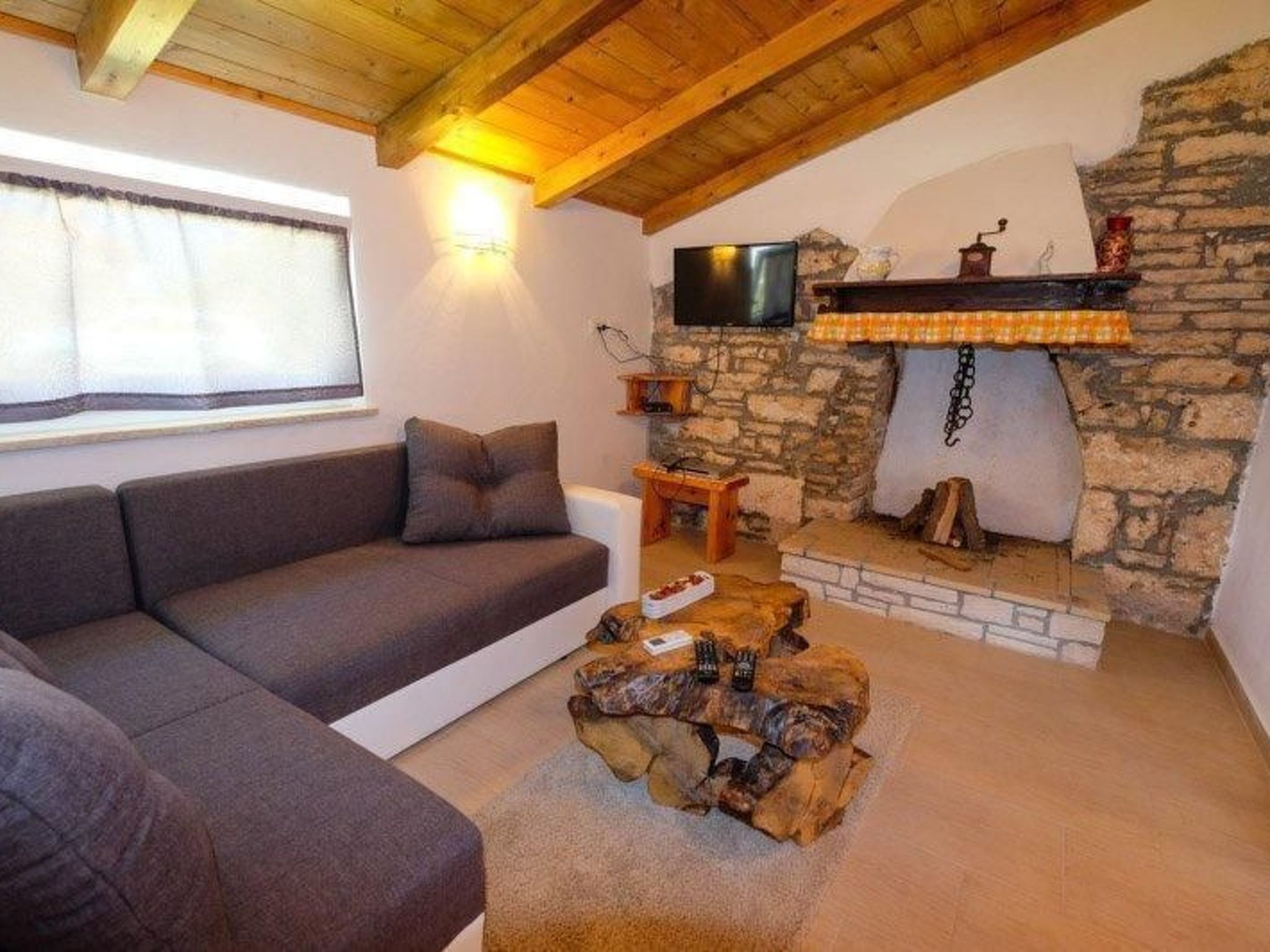 Kuća Paulotta-Image-tags.info