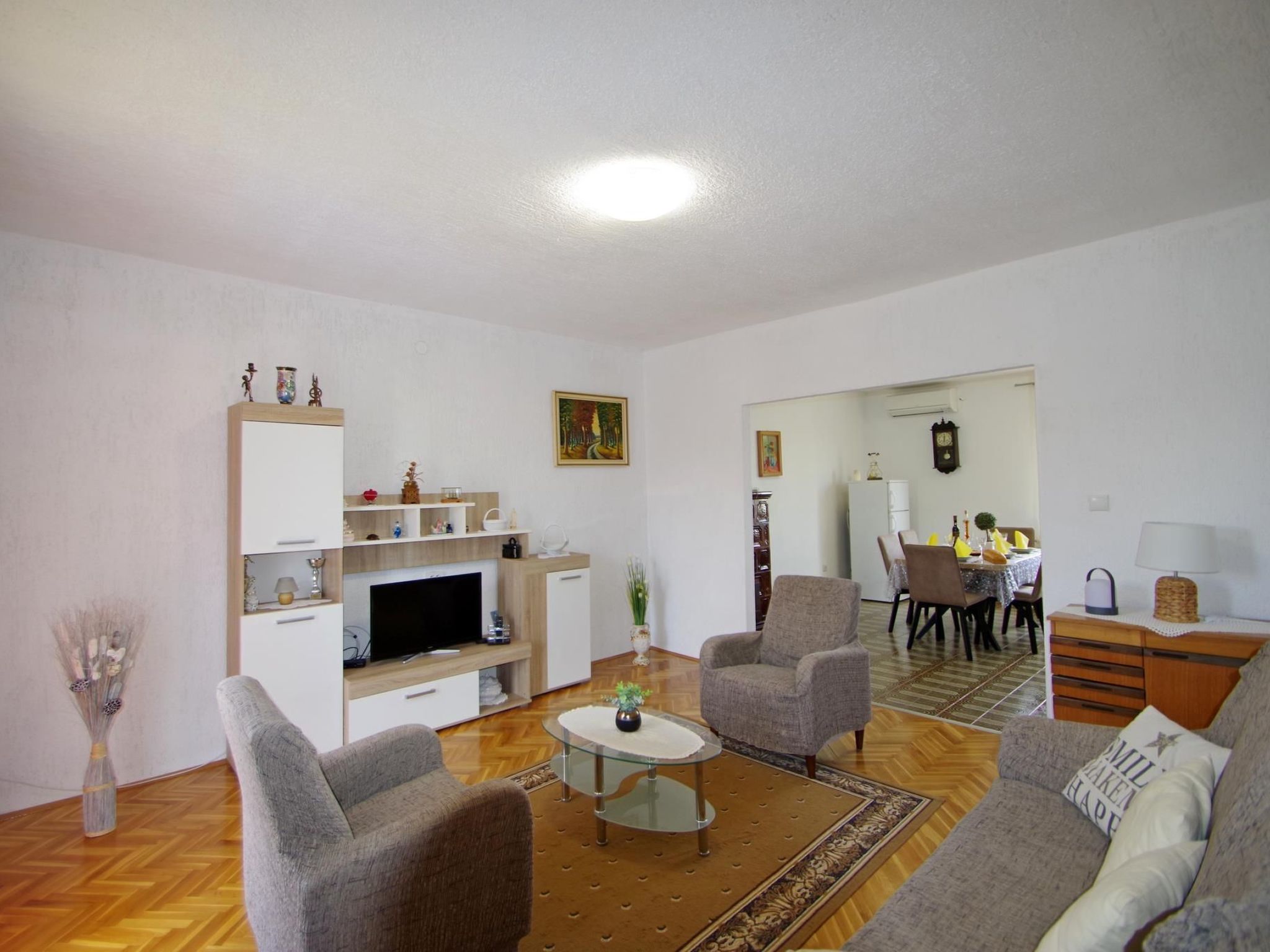 Ruhige Wohnung in dem charmanten Dorf Škitača-Drinnen