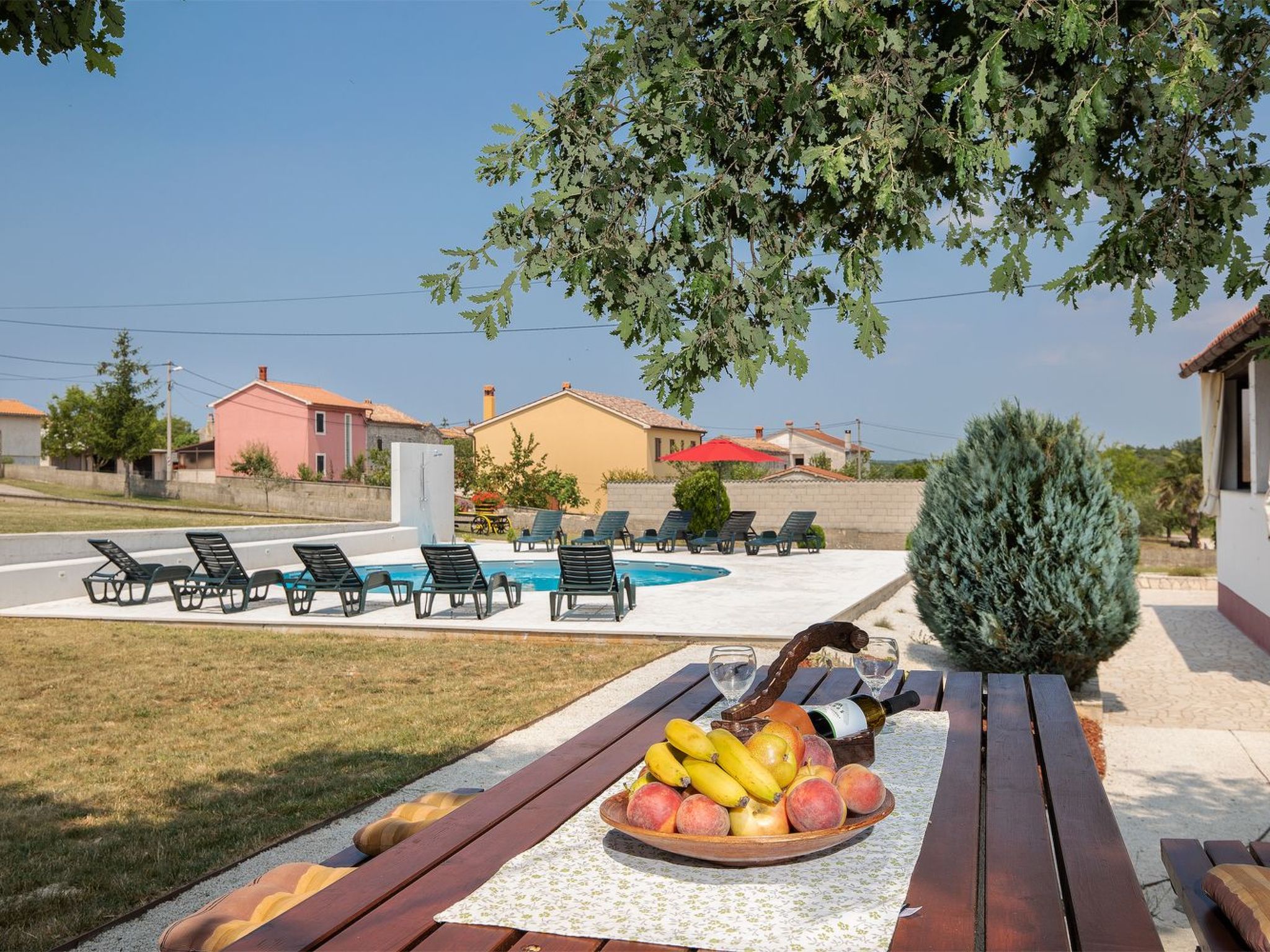 3-Schlafzimmer-Wohnung mit Gemeinschaftspool