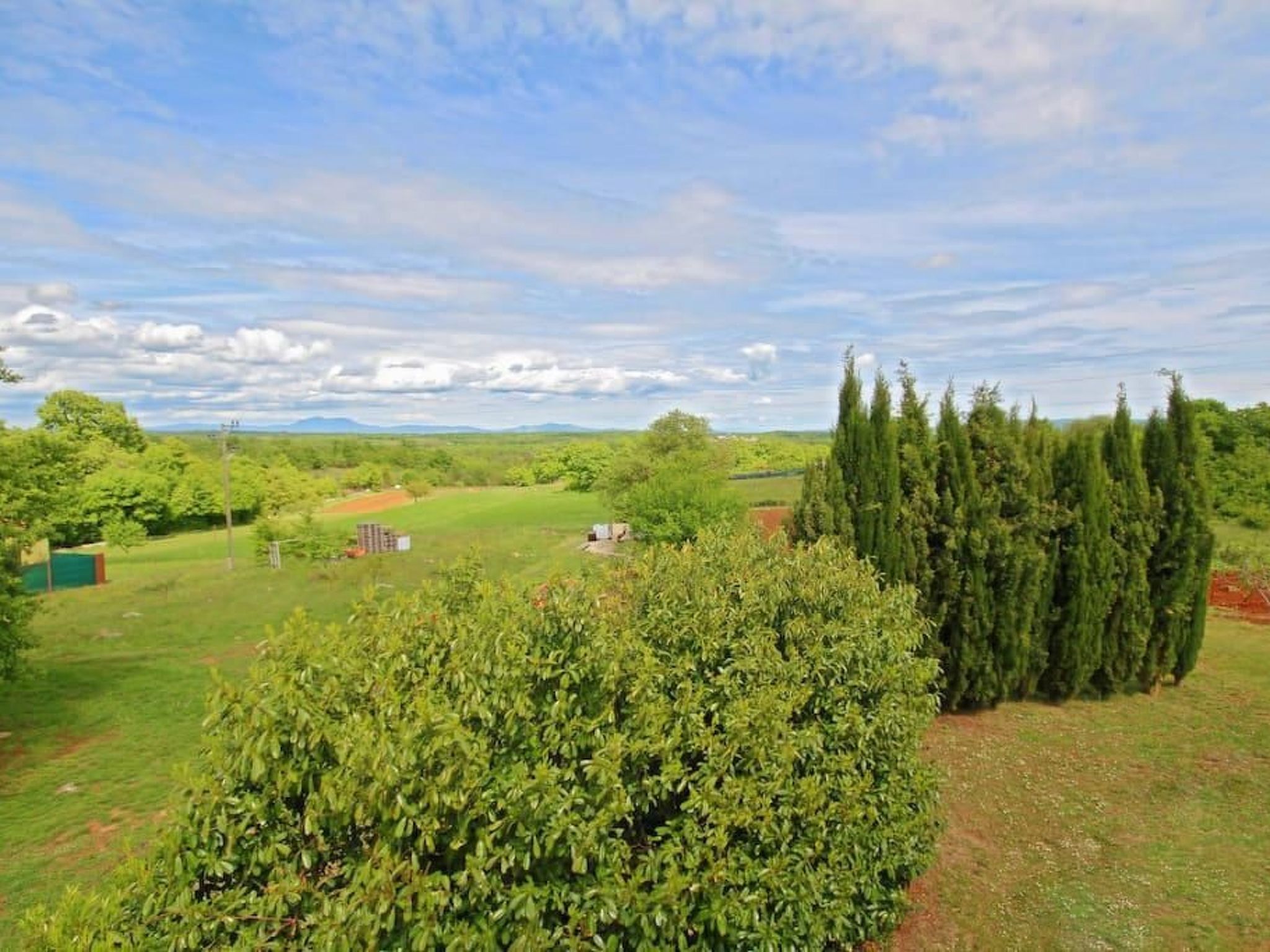 Photo of 3-Schlafzimmer-Wohnung mit Gemeinschaftspool