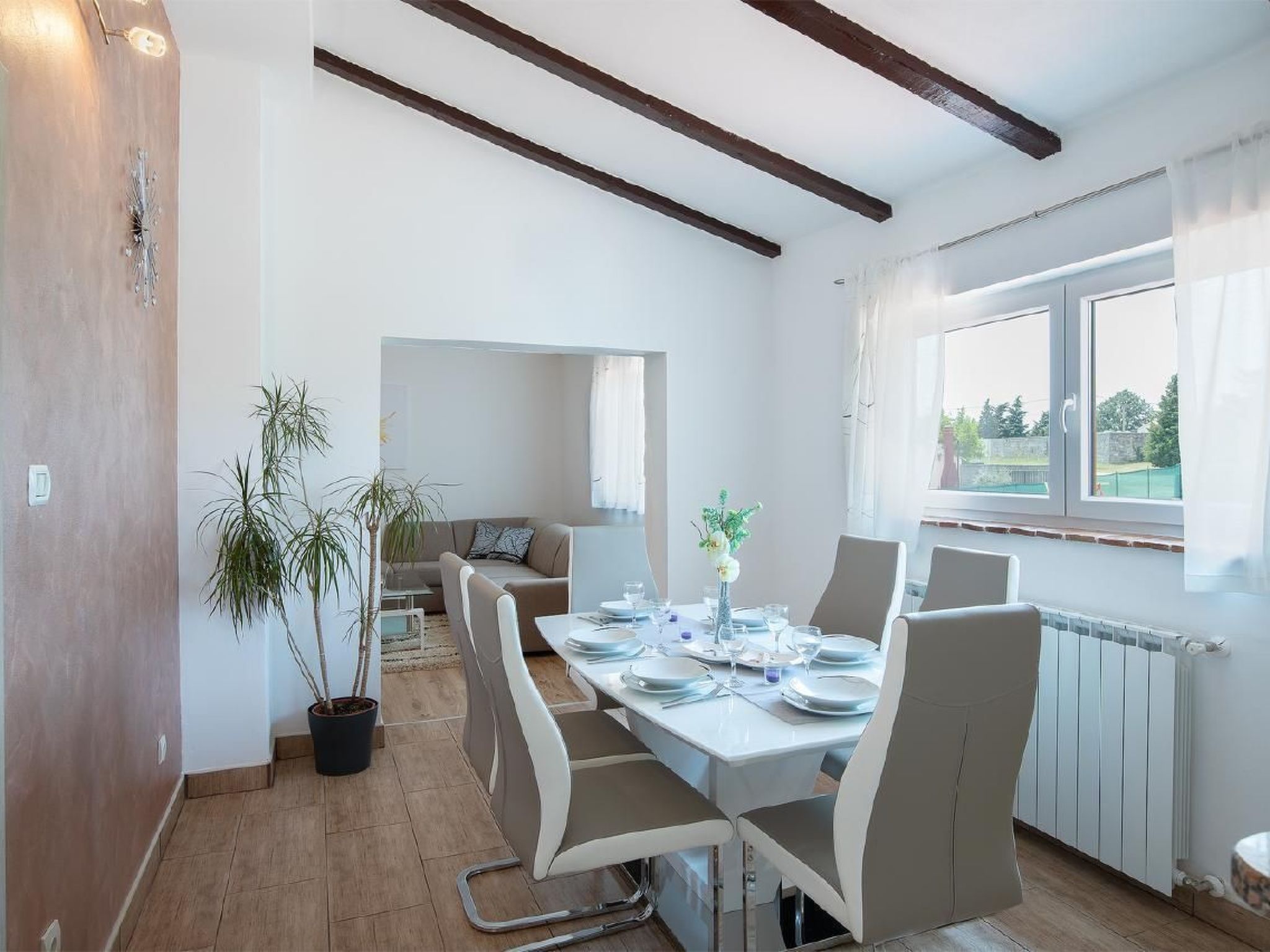 Photo of 3-Schlafzimmer-Wohnung mit Gemeinschaftspool