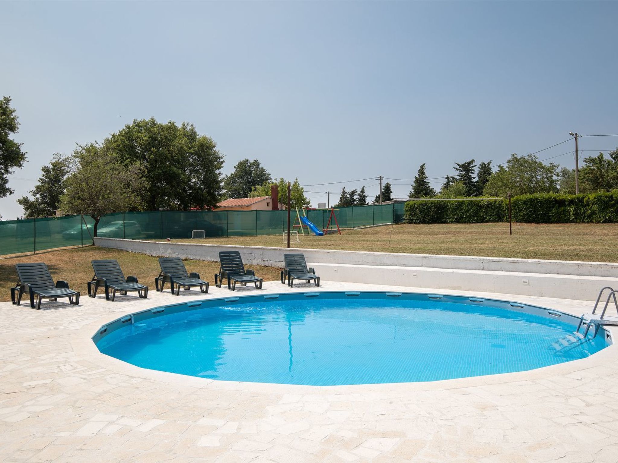 Photo of 3-Schlafzimmer-Wohnung mit Gemeinschaftspool