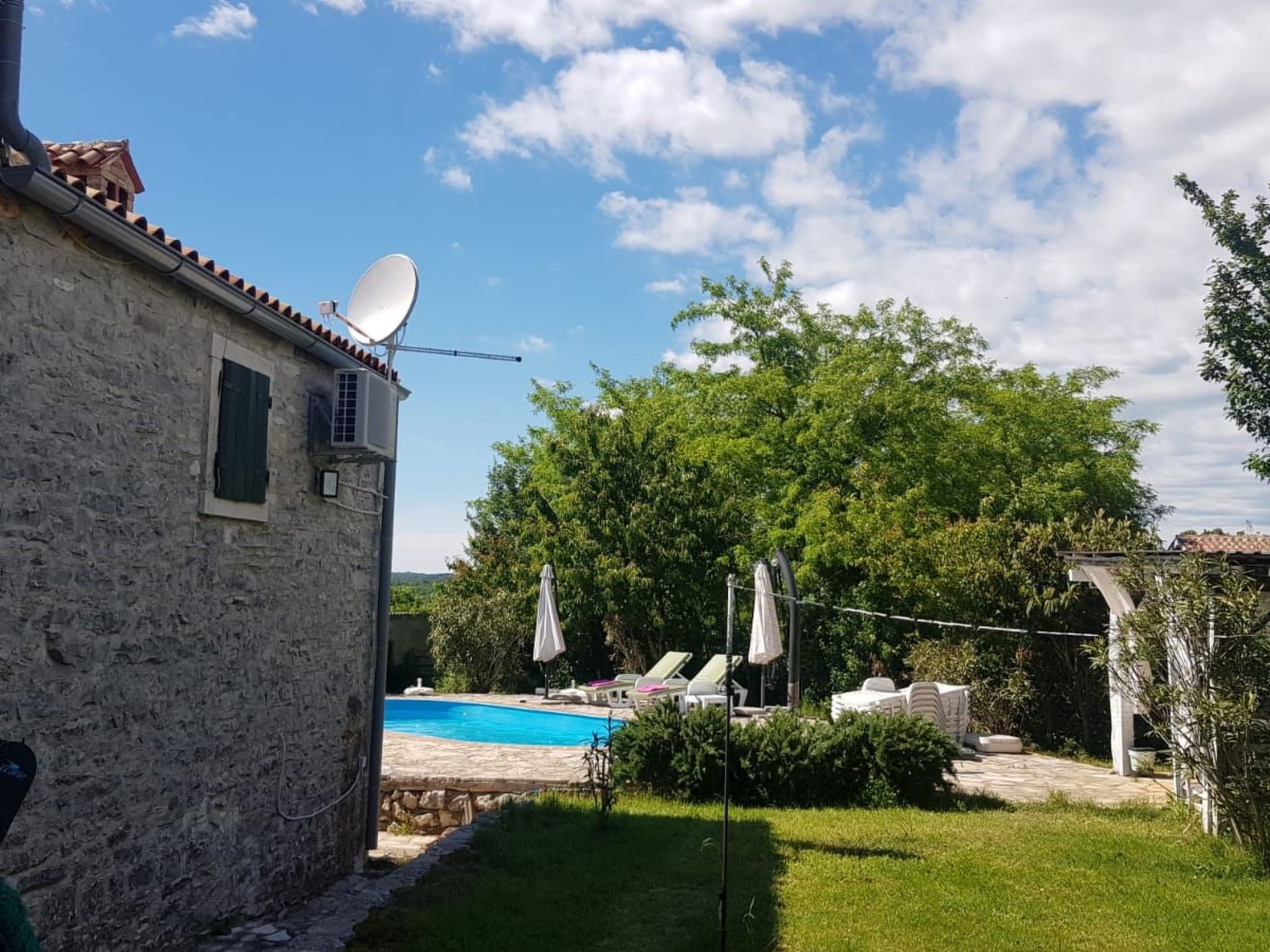 In Bratulići mit Privatem Pool-Dedans