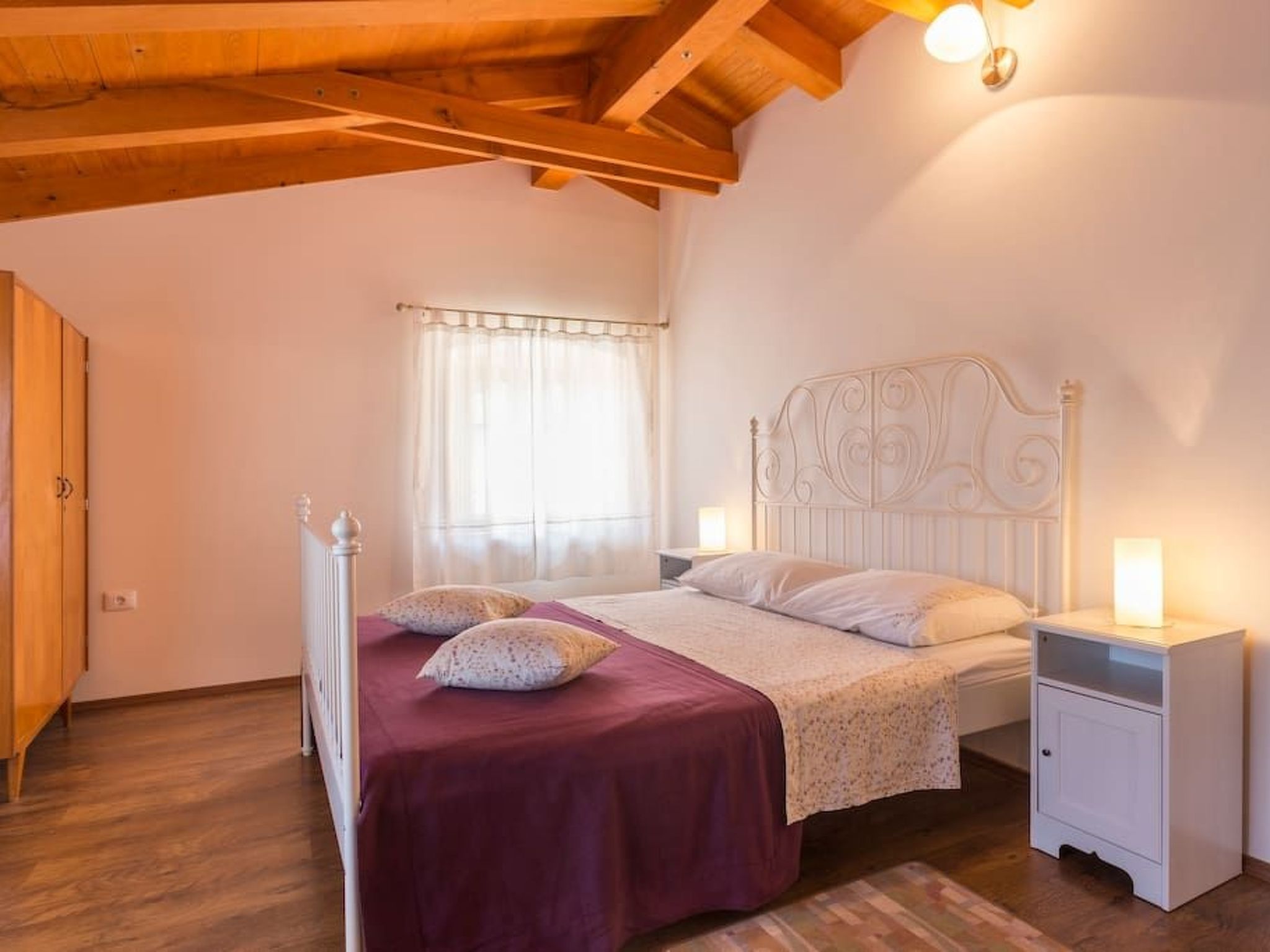 Photo of Modernes Ferienhaus in Vadreš mit Privatem Pool