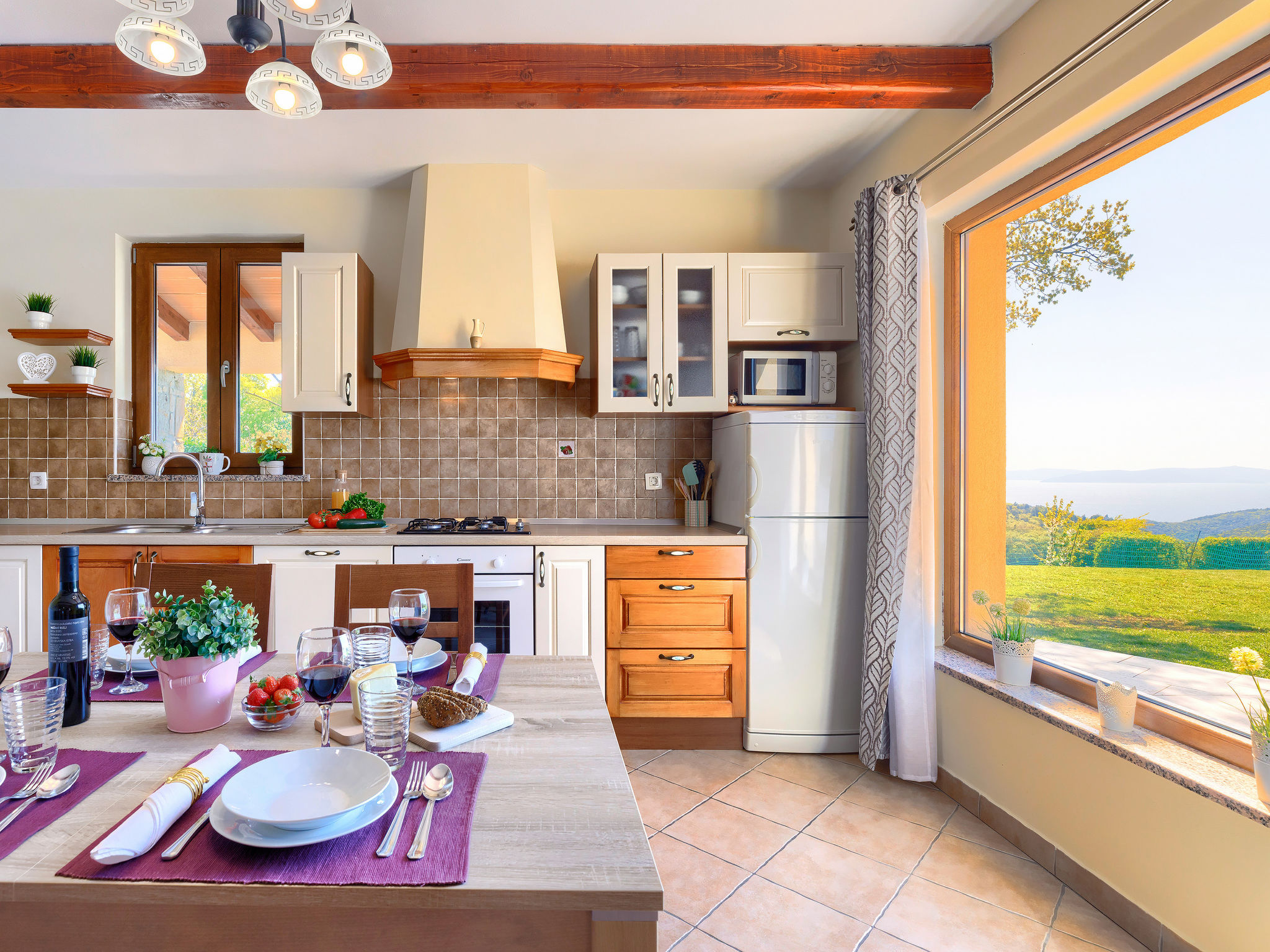 Kitchen / Dining Room