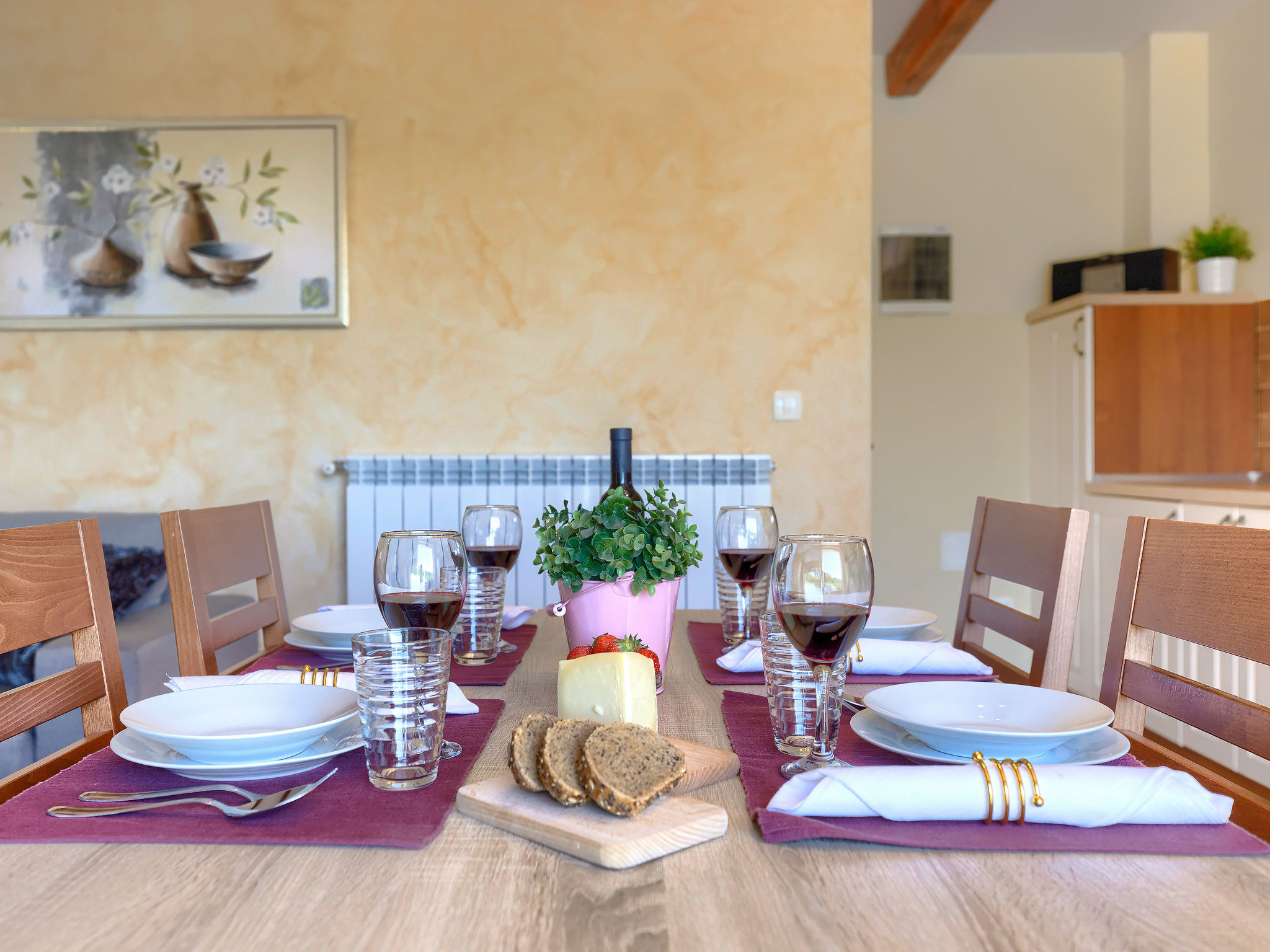 Kitchen / Dining Room