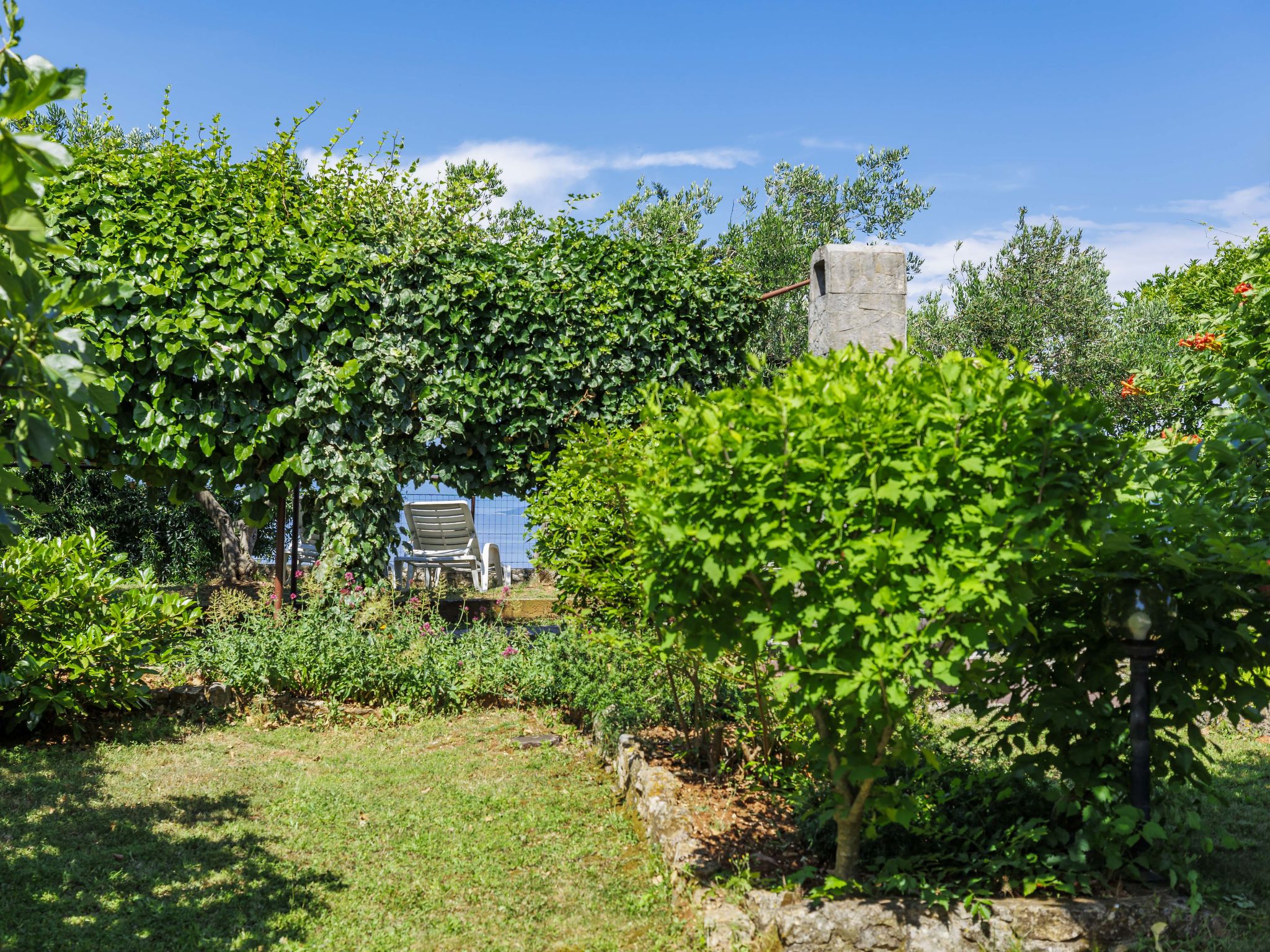 Lado Mediterraneo - Buiten