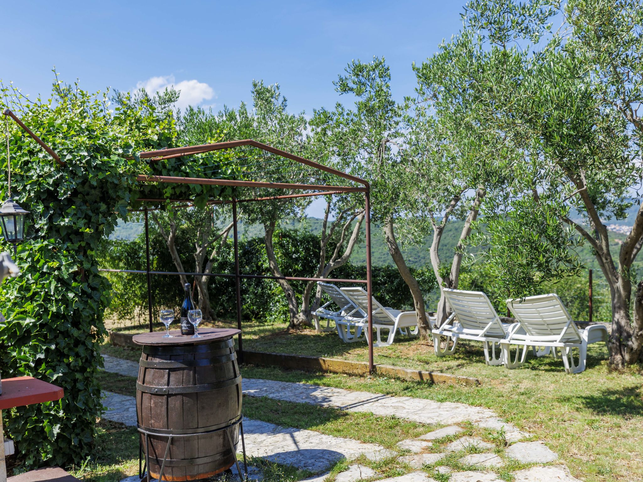Lado Mediterraneo - Buiten
