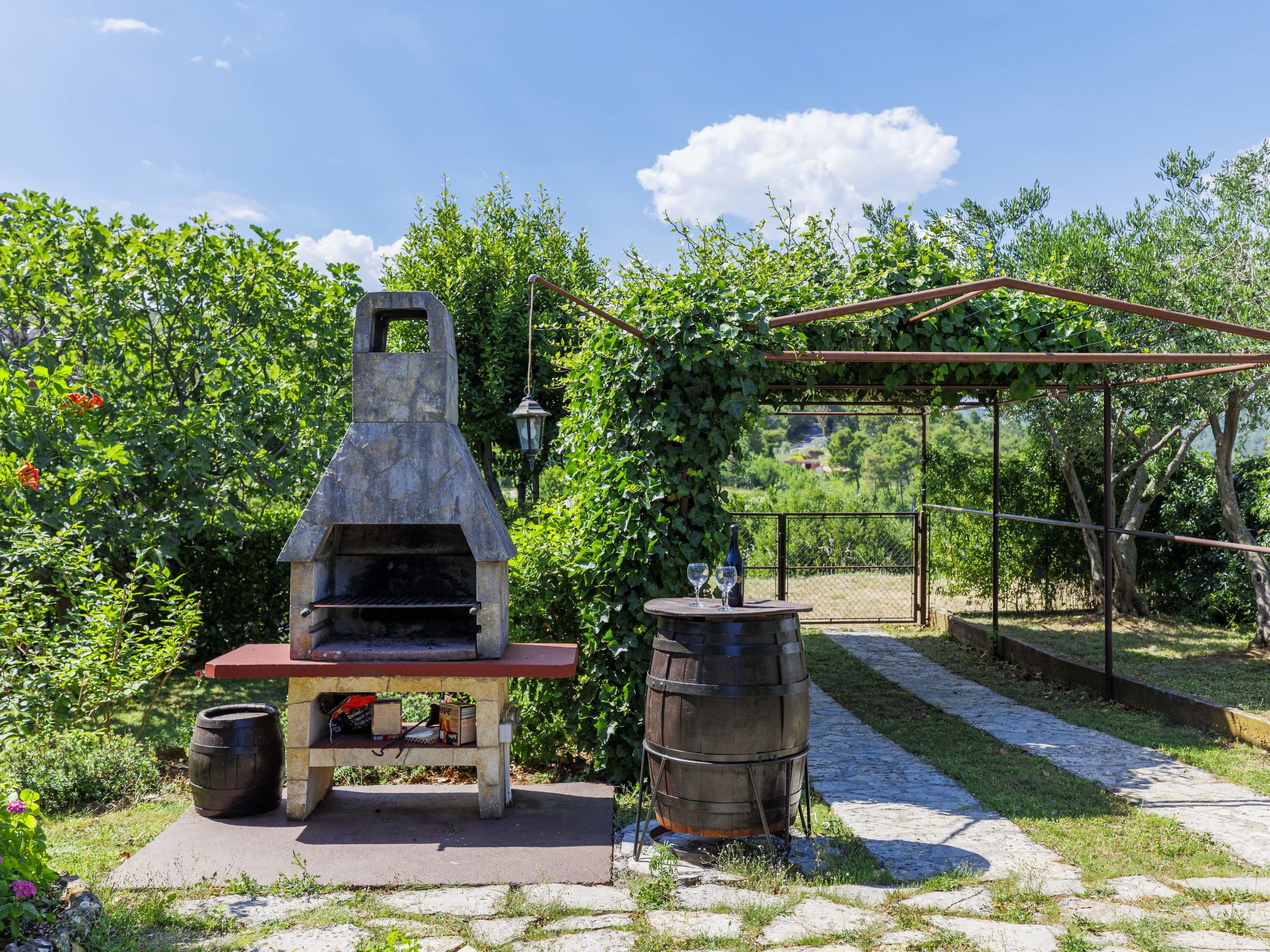 Lado Mediterraneo - Buiten