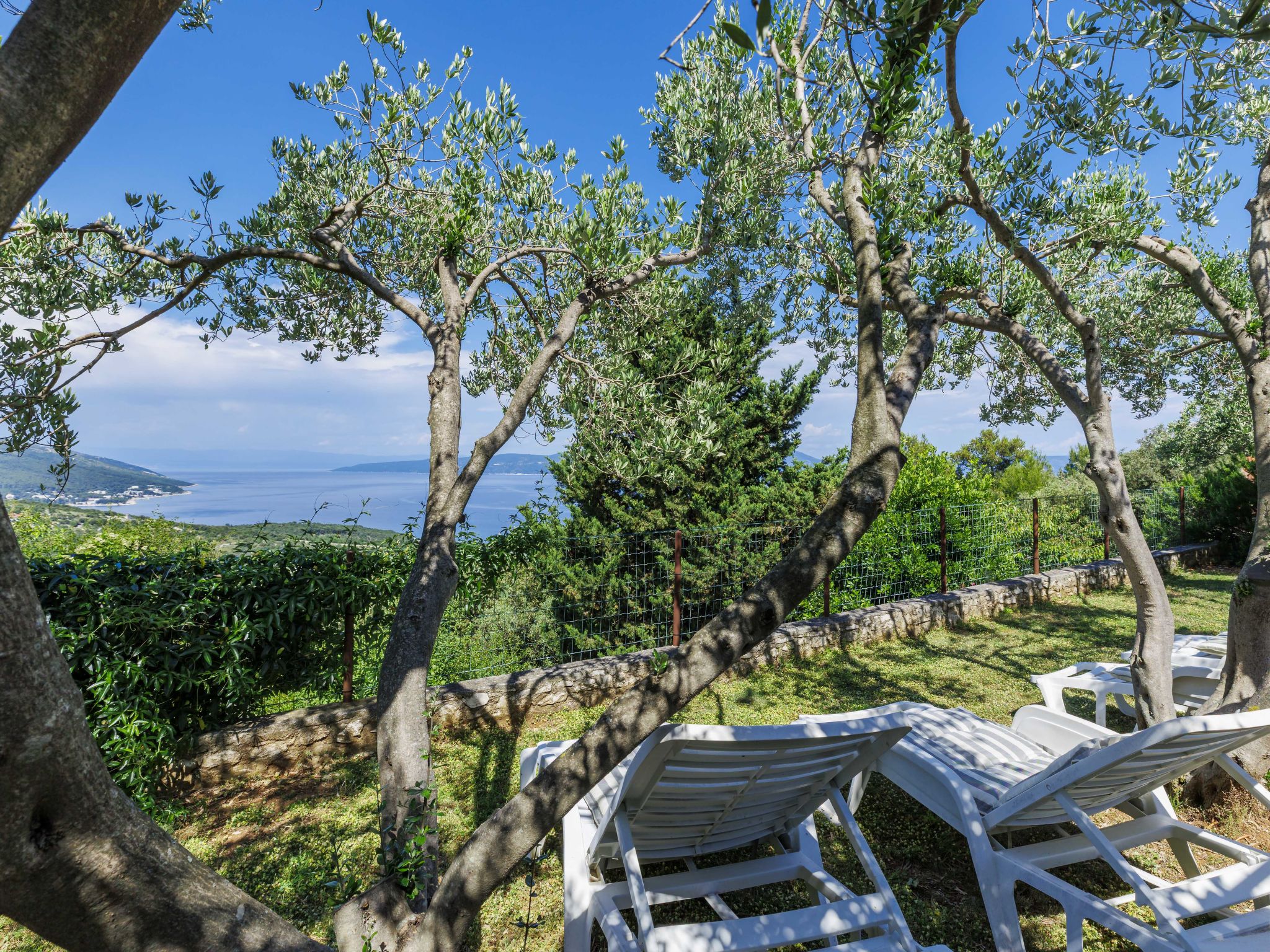 Lado Mediterraneo - Buiten