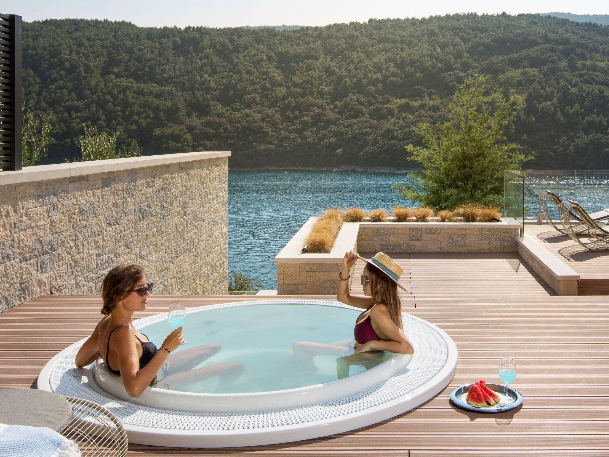 Photo of Vlastelini II