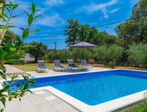 Vrijstaande vakantiewoning met privézwembad nabij Labin en Rabac - thumbnail 3