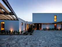 Villa Sonia: Luxe oase met verwarmd zwembad en sauna nabij Labin - thumbnail 4