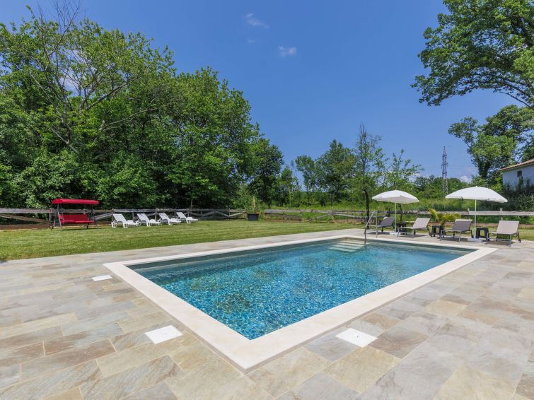 Search and Stay destination Sveti Bartul, Istarska županija - Croatia from AU$ 140. Korina
