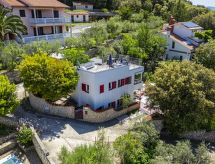 Villa Dragica: Vrijstaande villa op 80 meter van zee in Istrië - thumbnail 2