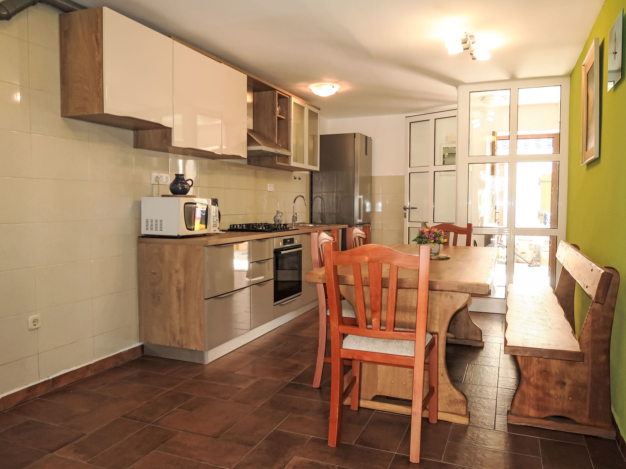 Kitchen / Dining Room