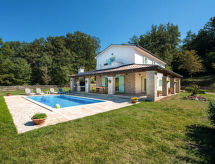 Villa Portobello Green: Vrijstaande oase met privézwembad bij Labin - thumbnail 1