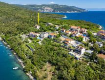Appartement Dina: knusse studio vlakbij zee in Duga Luka, Labin - thumbnail 3