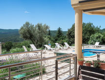 Appartement Orhideja und Magnolia met zwembad, 1,3 km van strand Rabac - thumbnail 3