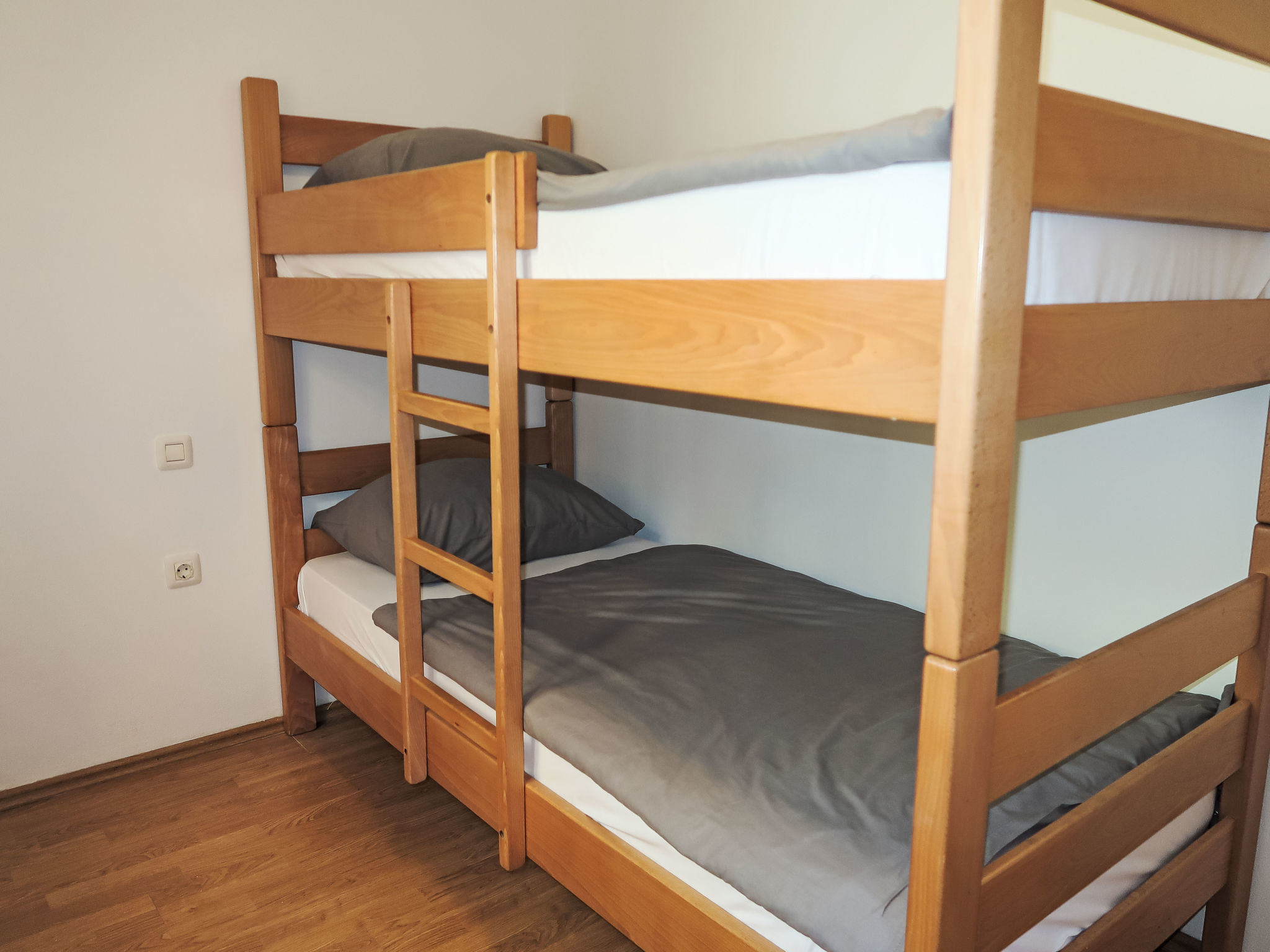 Appartement Orhideja und Magnolia met zwembad, 1,3 km van strand Rabac - foto 17
