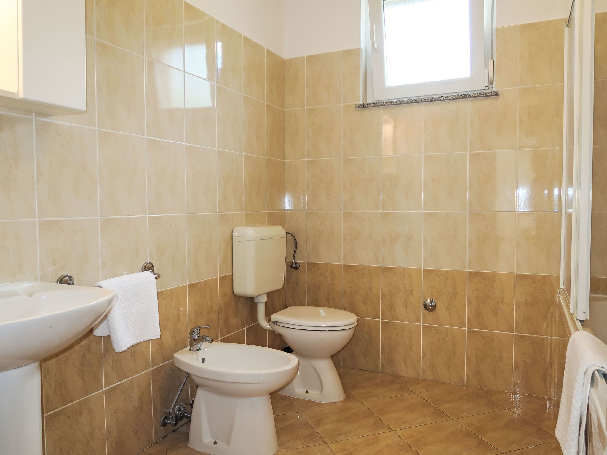 Appartement Orhideja und Magnolia met zwembad, 1,3 km van strand Rabac - foto 18