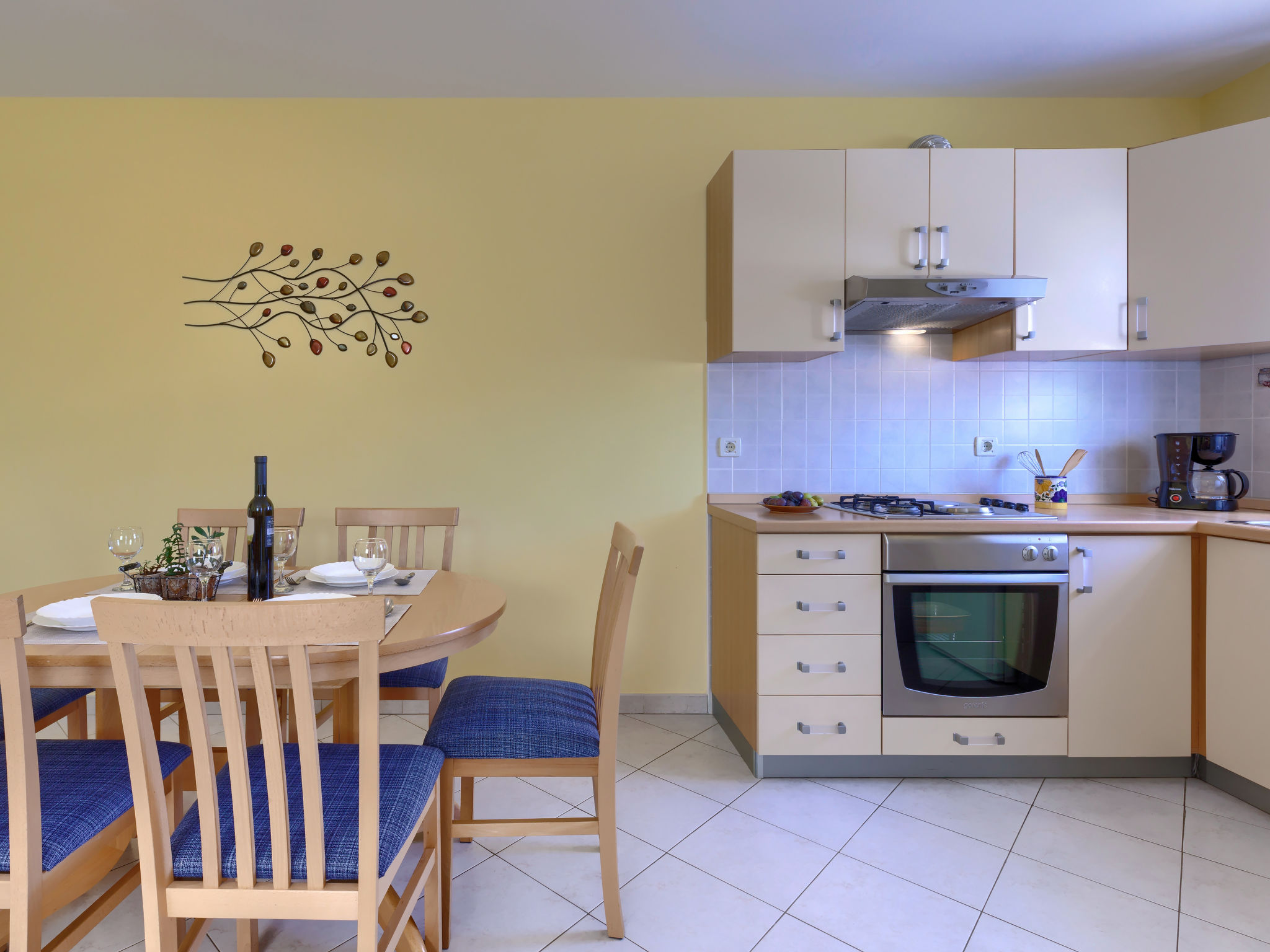 Appartement Egle – Cuisine et coin repas, photo 7 sur 38