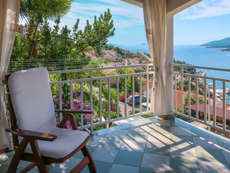 Search and Stay, undefined in undefined. Gallery position 1