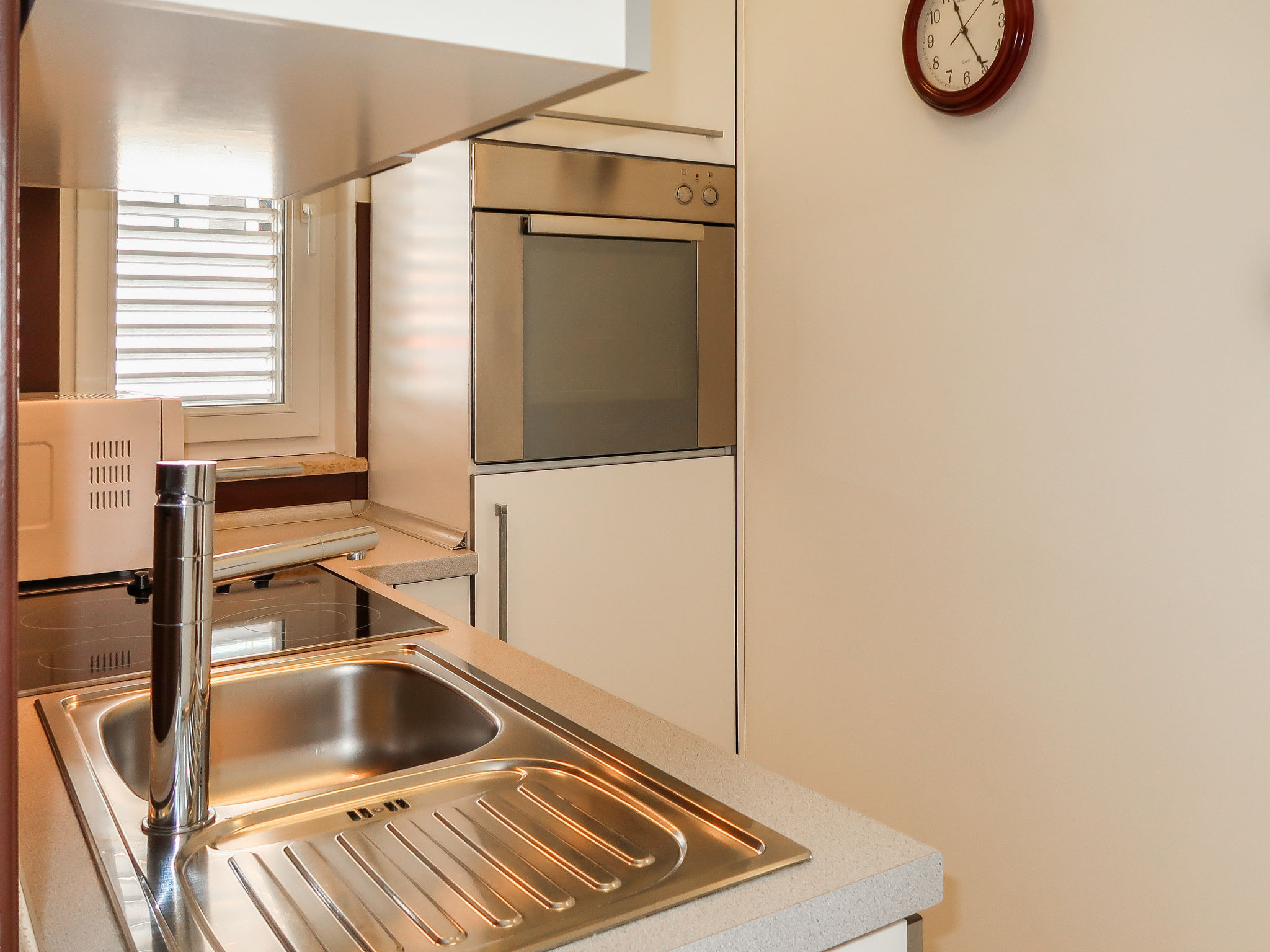 Studio aan de Rotskust van Rabac, 50 meter van de Adriatische Zee - foto 11