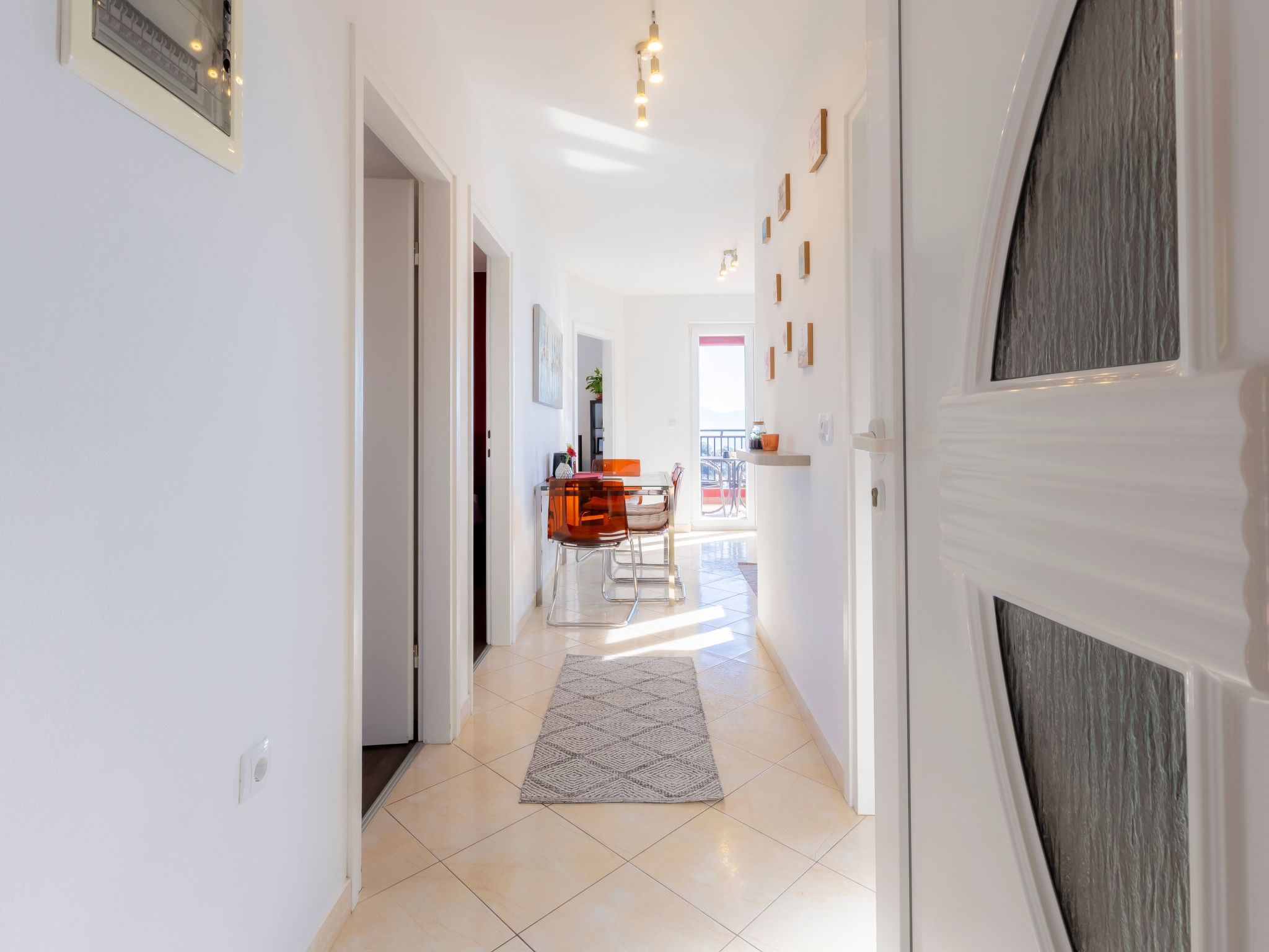 Red House Apartments Sveta Marina-Dedans