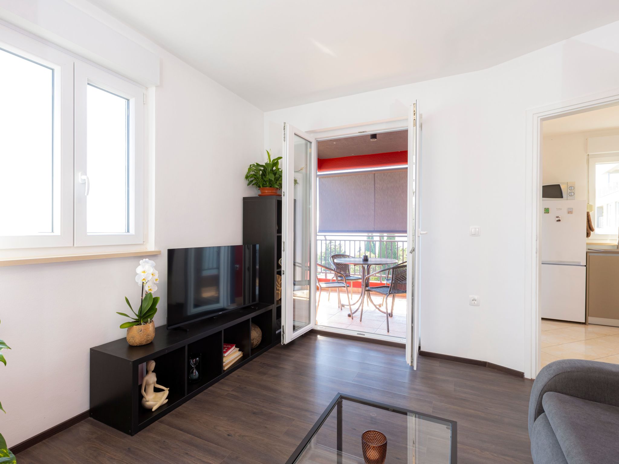 Red House Apartments Sveta Marina-Dedans