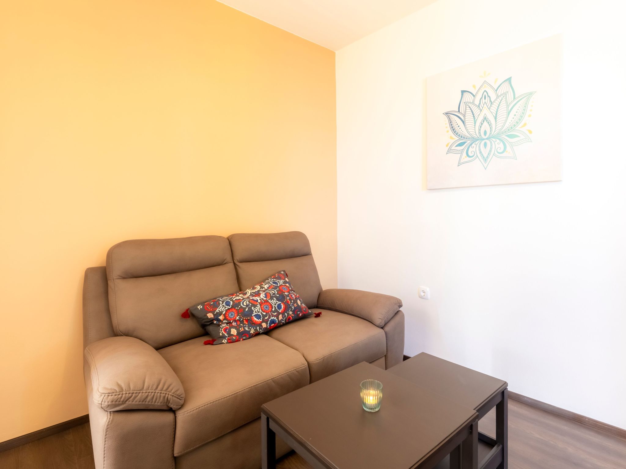 Red House Apartments Sveta Marina-Binnen